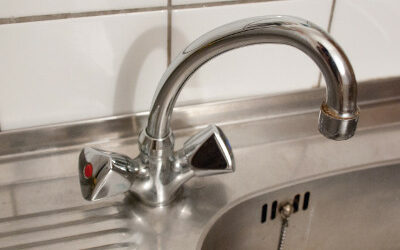 Comment détartrer un robinet de cuisine ou de salle de bain ?